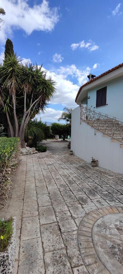 Voscenza Benerica Villa วิตตอเรีย ภายนอก รูปภาพ